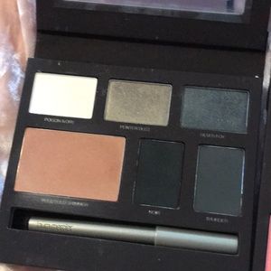 COPY - Laura Mercier night palette